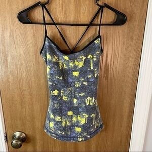 *Camisole Cut Out Back Built in bra Tank, XS